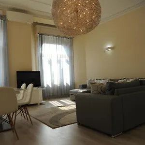 Budapesteasyflat Basilica Lux Appartamento