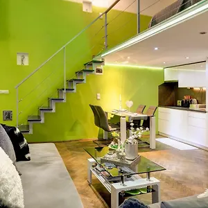 Apartamento Feel Different