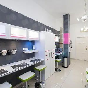 Apartamento 4u, Budapeste