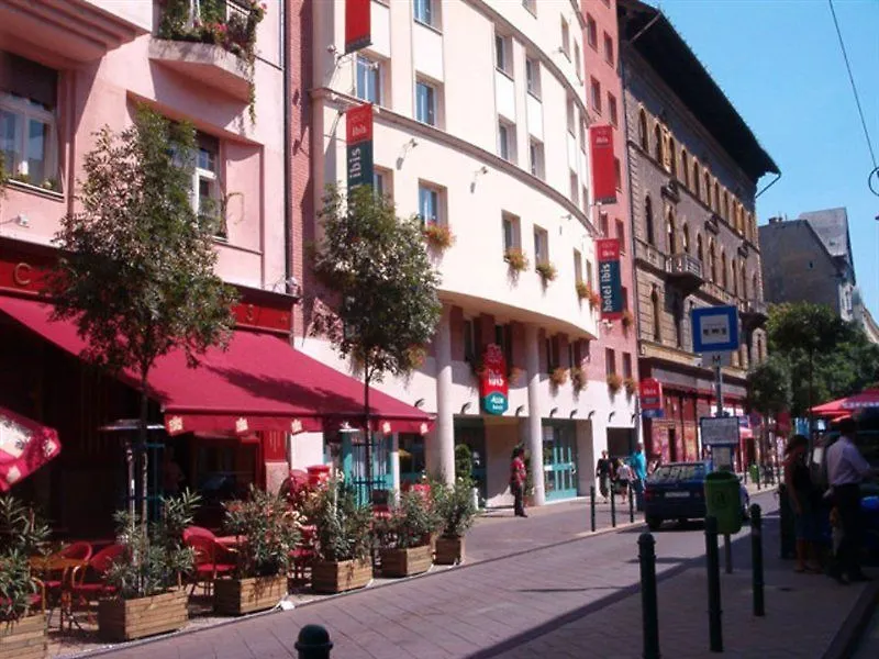 Ibis Budapest Centrum מלון