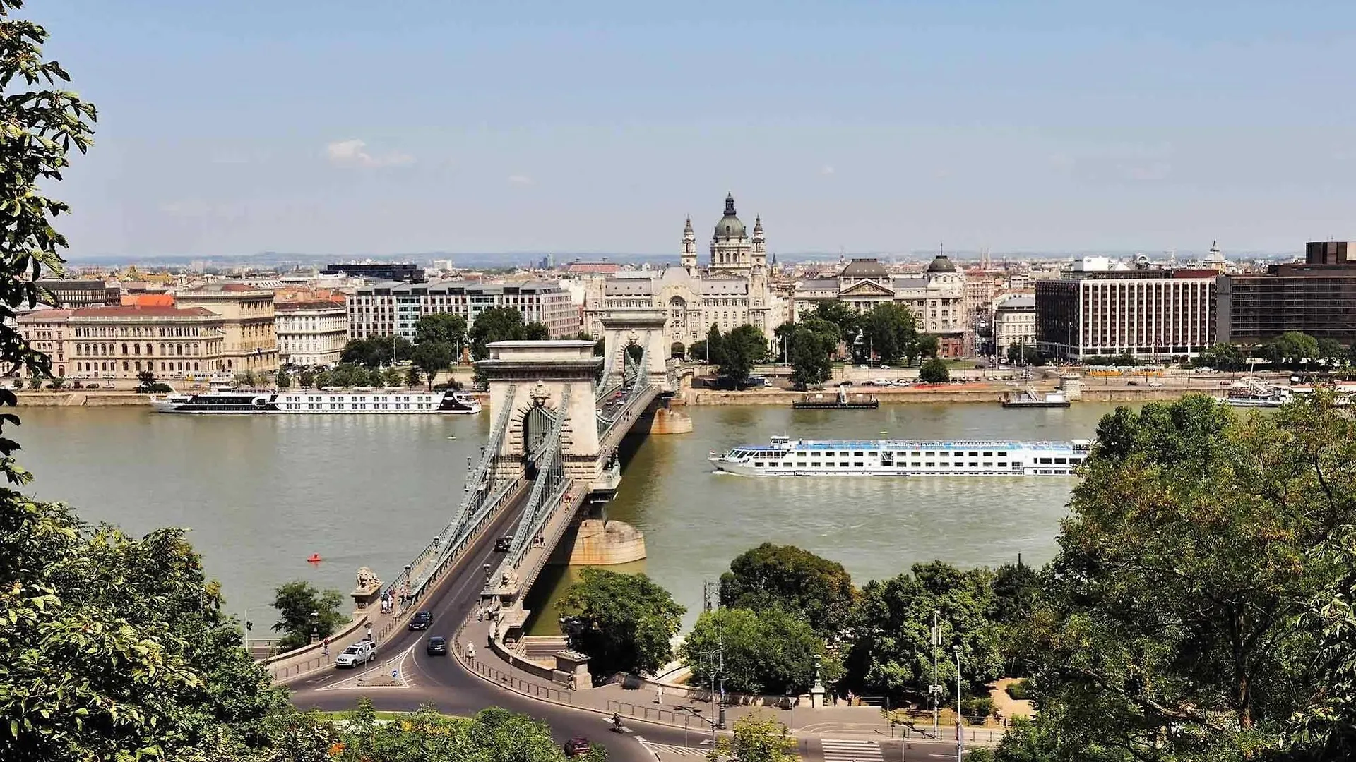 Ibis Budapest Centrum 3*,